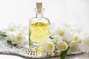 Read more about the article Organic Facts about Pure Quality Jasmine Grandiflorum Essential Oil